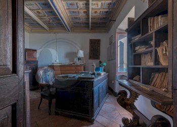 Foto 16 - Stabile - Palazzo Via Plebiscito
 
64, Vico nel Lazio - foto 16