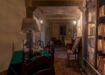 Foto 30 - Stabile - Palazzo Via Plebiscito
 
64, Vico nel Lazio - foto 30