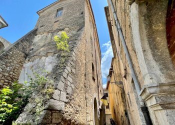 Foto 10 - Stabile - Palazzo Via Diego de Lucis
 
6, Arpino - foto 10