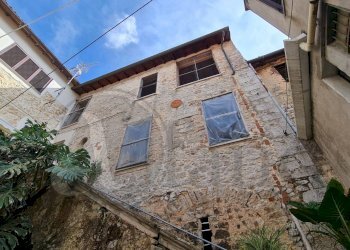 Foto 1 - Stable - Palace Via San Giorgio, Priverno - photo 1