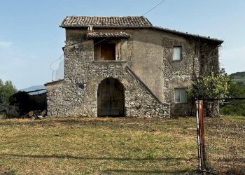 Foto 1 - Rustico Via Madonna del Riparo, Rocca d'Arce - foto 1