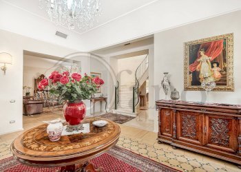 Foto 2 - Villa Via Casilina
 
17, Cassino - foto 2