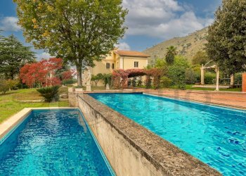 Foto 1 - Villa Via Casilina
 
17, Cassino - foto 1