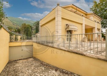 Foto 7 - Villa Via Casilina
 
17, Cassino - foto 7