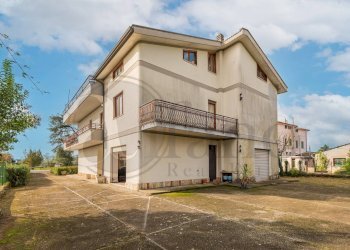 Foto 10 - Villa Via casilina sud
 
31, Roccasecca - foto 10