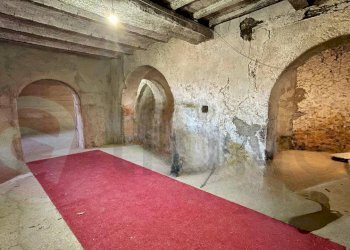 Foto 2 - Locale Commerciale Vicolo Santo Stefano
 
4, Arpino - foto 2