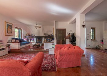 Foto 19 - Villa Via Prima Traversa San Martino
 
4, Gorga - foto 19