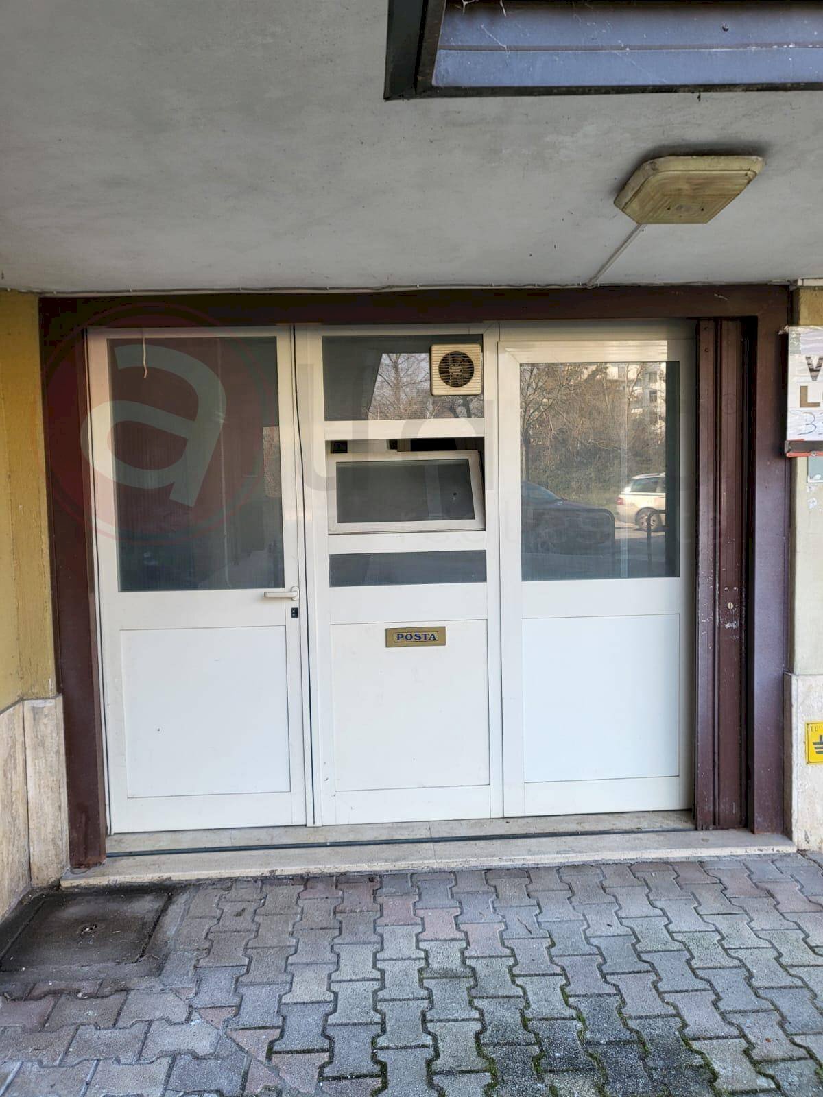 Foto 1 - Locale Commerciale Viale Europa
 
233, Cassino - foto 1