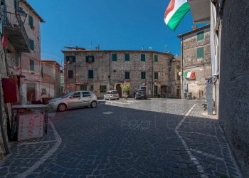 Foto 8 - Stabile - Palazzo Via Maggiore
 
16, Piglio - foto 8