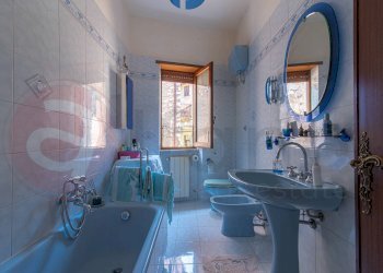 Foto 26 - Stabile - Palazzo Via Maggiore
 
16, Piglio - foto 26