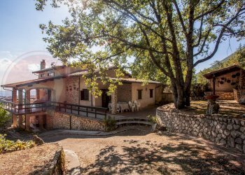 Foto 1 - Casa indipendente Via Colle Polmone
 
snc, Campoli Appennino - foto 1