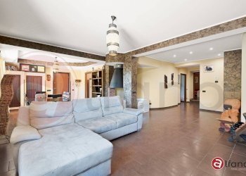 Foto 2 - Semi-detached house Via Angotti
 
6, Arnara - photo 2