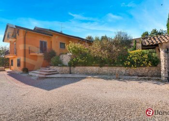 Foto 5 - Semi-detached house Via Angotti
 
6, Arnara - photo 5