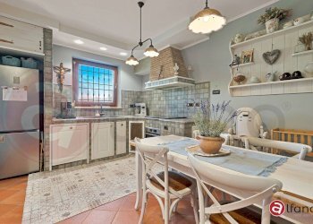 Foto 31 - Semi-detached house Via Angotti
 
6, Arnara - photo 31