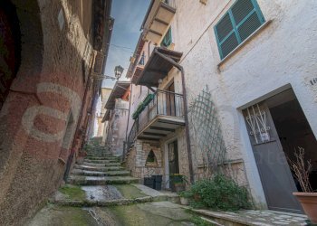 Foto 2 - Stabile - Palazzo Vicolo Perla
 
14, Arpino - foto 2