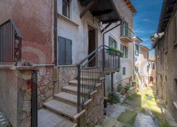 Foto 3 - Stabile - Palazzo Vicolo Perla
 
14, Arpino - foto 3