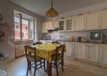 Foto 32 - Stabile - Palazzo Vicolo Perla
 
14, Arpino - foto 32