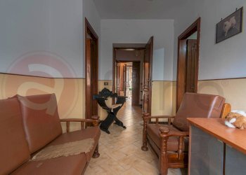 Foto 36 - Stabile - Palazzo Vicolo Perla
 
14, Arpino - foto 36