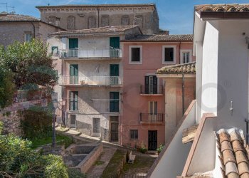 Foto 45 - Stabile - Palazzo Vicolo Perla
 
14, Arpino - foto 45