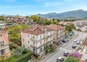 Foto 1 - Stabile - Palazzo Via IV Novembre
 
76, Sant'Elia Fiumerapido - foto 1