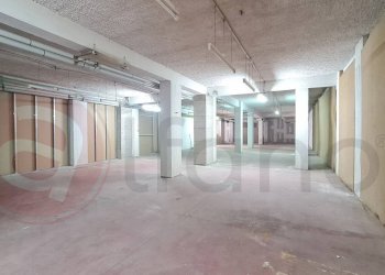 Foto 2 - Box Via Lione
 
snc, Atina - foto 2