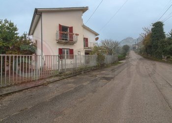 Foto 4 - Casa indipendente Via Farneto
 
15, Rocca D'Evandro - foto 4