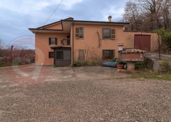 Foto 1 - Casa indipendente Contrada Scimitelli
 
snc, Veroli - foto 1