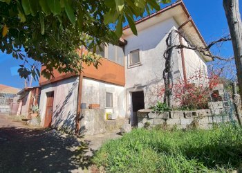 Foto 1 - Independent house Via Collina
 
snc, Arpino - photo 1