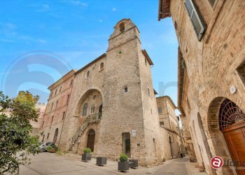 Foto 2 - Stabile - Palazzo Via Casventino
 
51, San Gemini - foto 2