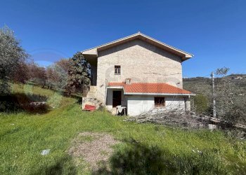 Foto 4 - Rustico Contrada Vagni
 
snc, Arpino - foto 4