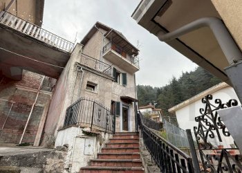 Foto 1 - Stabile - Palazzo Via Pallucci
 
40, Piglio - foto 1