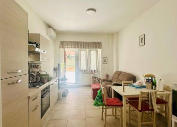 Foto 2 - Three-room apartment Via Delle Gondole, Roma - photo 2