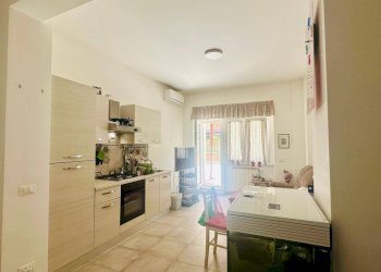 Foto 1 - Three-room apartment Via Delle Gondole, Roma - photo 1