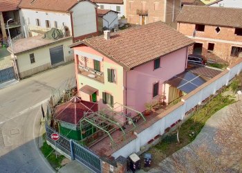 Foto 1 - Villa Castellazzo Bormida - foto 1