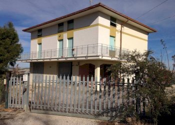 Foto 1 - Independent house Monterubbiano - photo 1