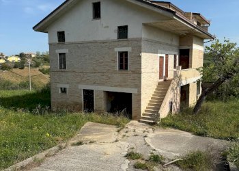 Foto 1 - Casa indipendente Via Licini, Fermo - foto 1