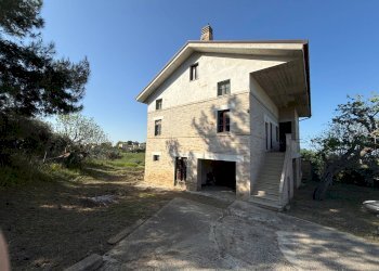 Foto 1 - Casa indipendente Via Licini, Fermo - foto 1