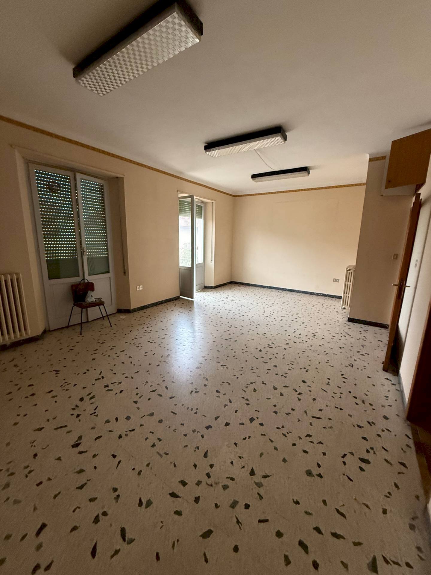 Foto 1 - Commercial Activity Fermo - photo 1