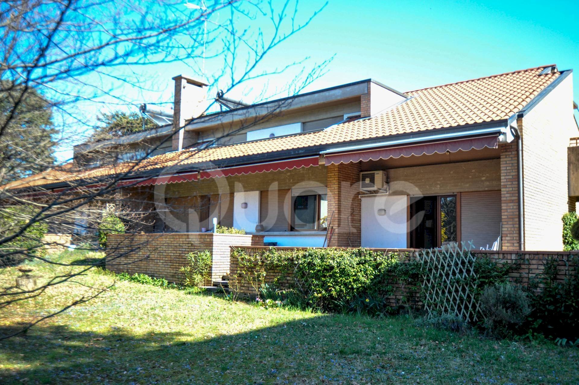 Foto 1 - Semi-detached house via feletto, Udine - photo 1