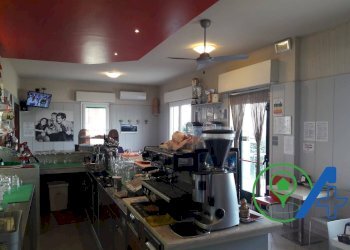 Foto 13 - Locale Commerciale strada Marengo, Goito - foto 11