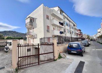 Foto 1 - Box via damiano macaluso, Palermo - foto 1