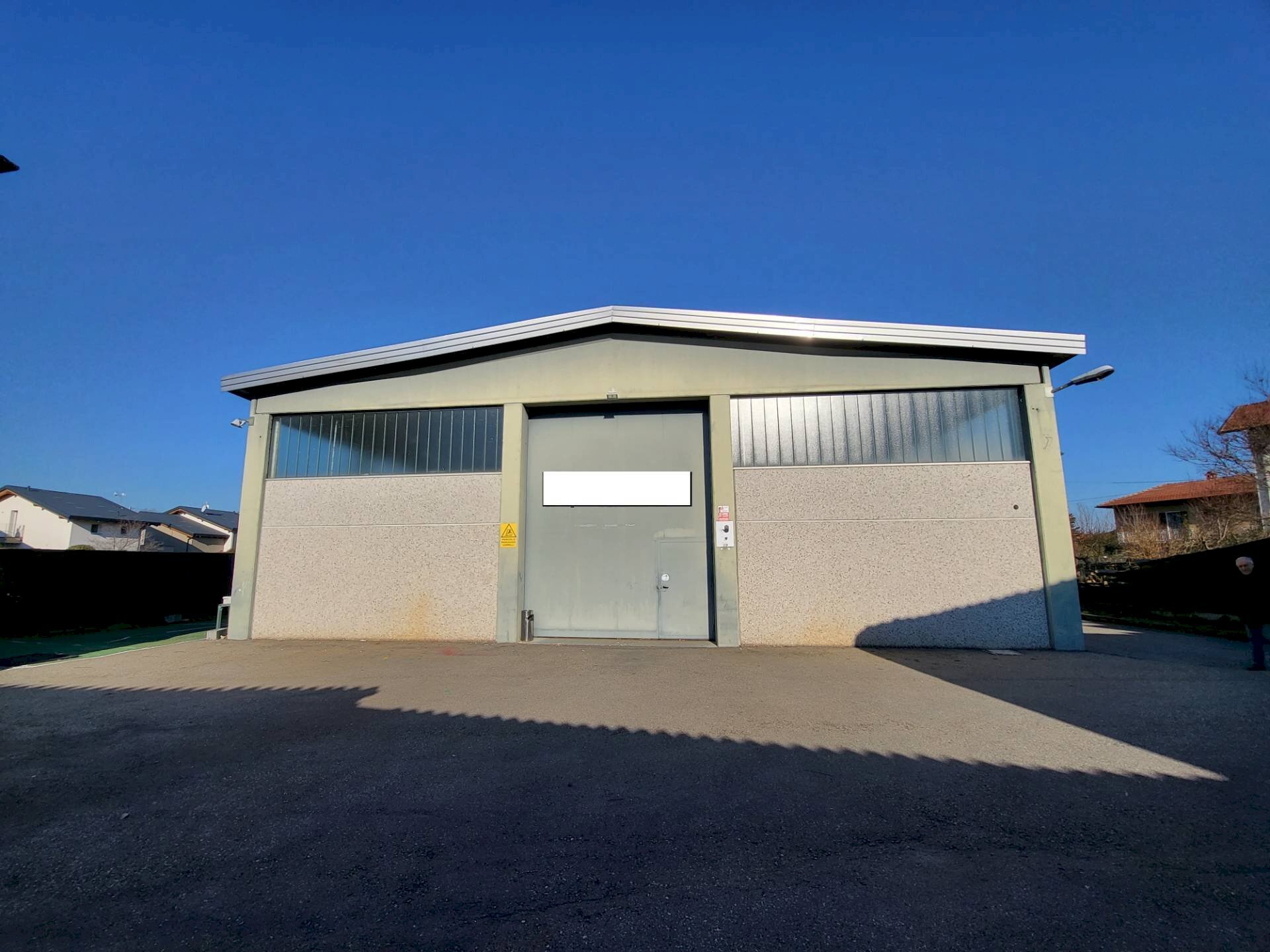 Foto 2 - Locale Commerciale via vittorio veneto, Oleggio Castello - foto 2