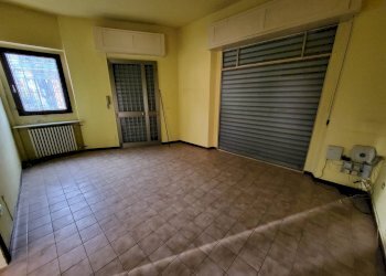 Foto 4 - Negozio manzoni
 
7, Albizzate - foto 4