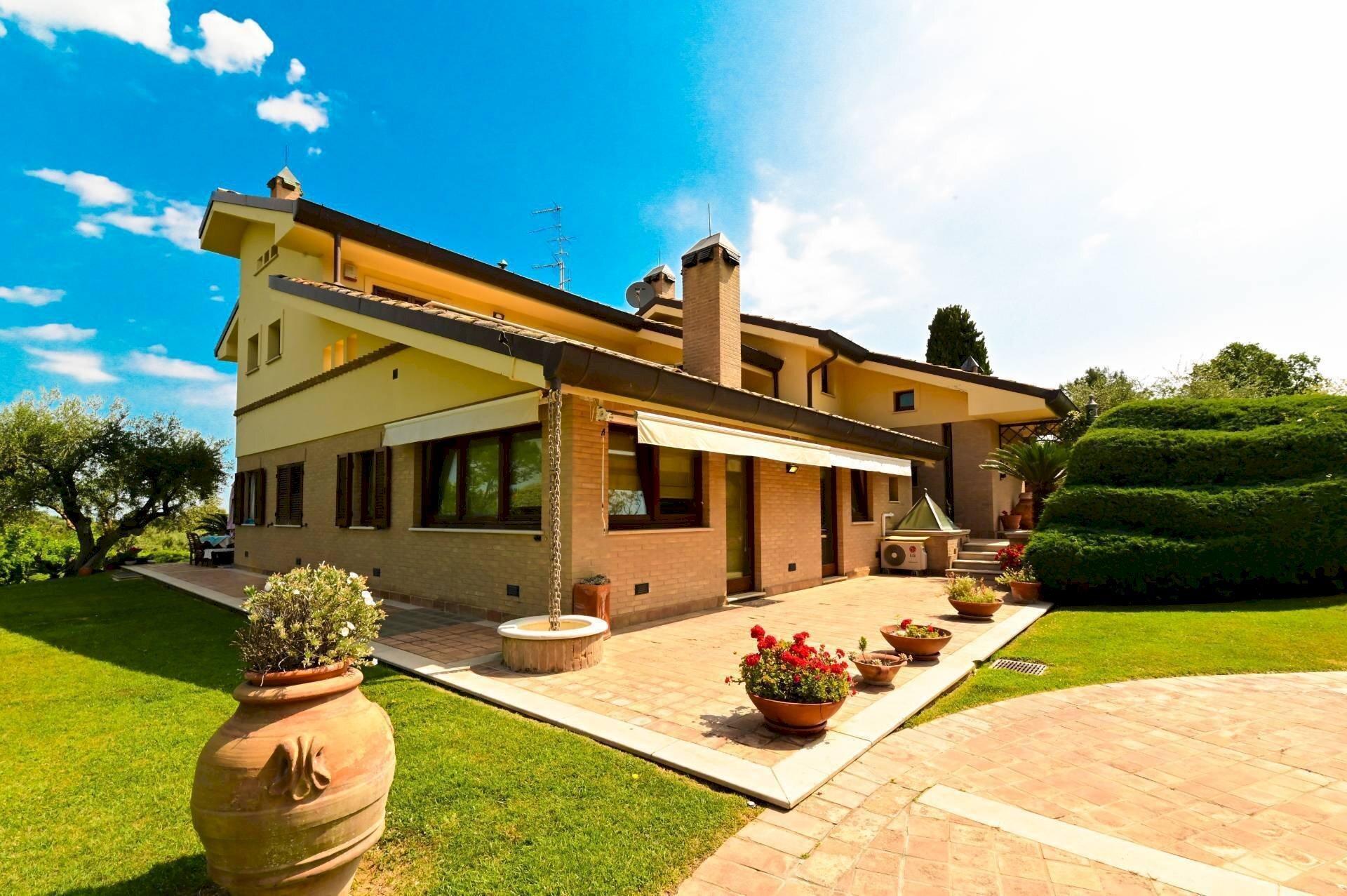 Foto 1 - Villa C.da Castelletta, Civitanova Marche - photo 1