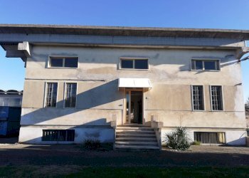 Foto 1 - Capannone Castelfiorentino - foto 1