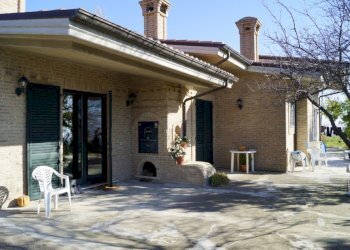 Foto 1 - Villa Via Colle Appeso
 
200, Monteprandone - photo 1