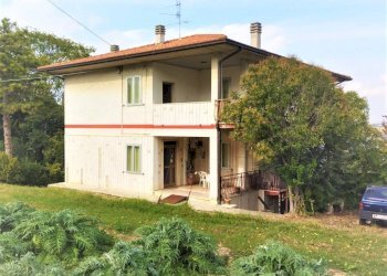 Foto 2 - Villa Via Roma
 
snc, Castel di Lama - foto 2