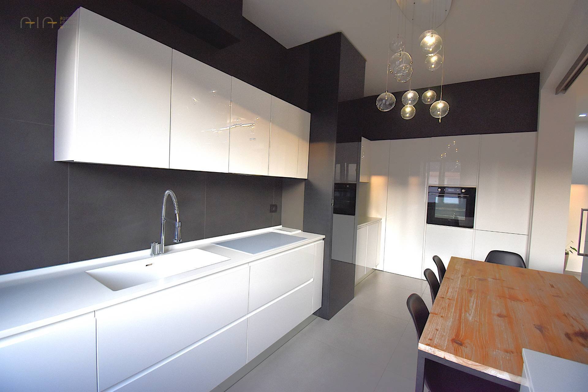 Foto 1 - Quadrilocale Viale Alcide De Gasperi
 
27, San Benedetto del Tronto - foto 1