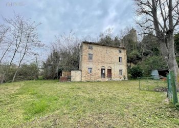 Foto 1 - Rustico VIA G. LEOPARDI
 
21, Montappone - foto 1