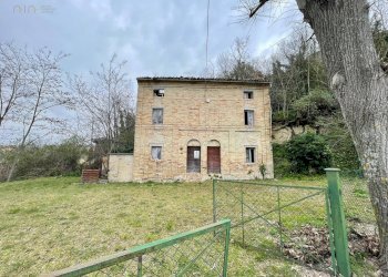 Foto 4 - Rustico VIA G. LEOPARDI
 
21, Montappone - foto 4